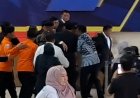 Menteri KKP Trenggono Jatuh Pingsan Saat Upacara Penghormatan Korban Pesawat ATR, Serangan Jantung?